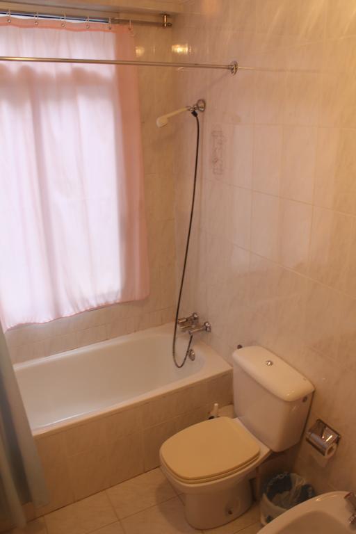 Hostal Temino Burgos Room photo