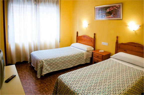 Hostal Temino Burgos Room photo